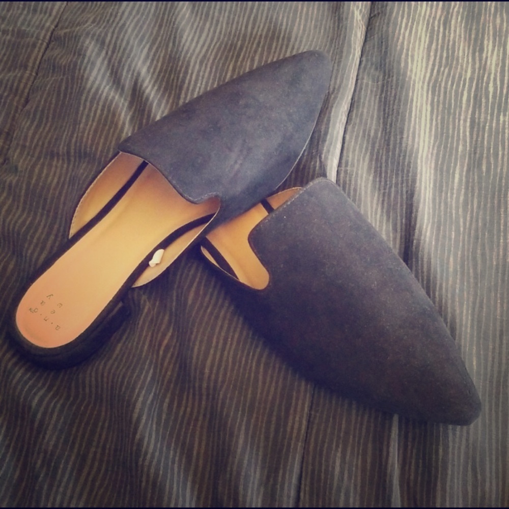 Never worn black suede mules